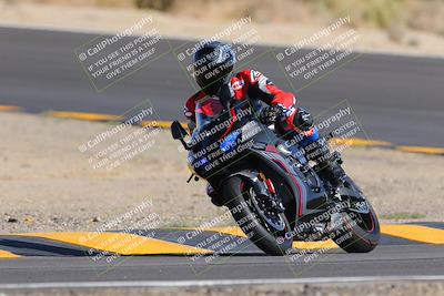 media/Oct-08-2022-SoCal Trackdays (Sat) [[1fc3beec89]]/Turn 10 (945am)/